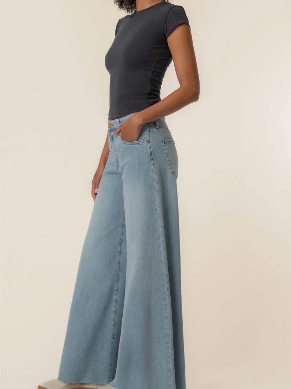 Kut from the Kloth Wide-Leg Frayed Hem Jeans - Blue Denim